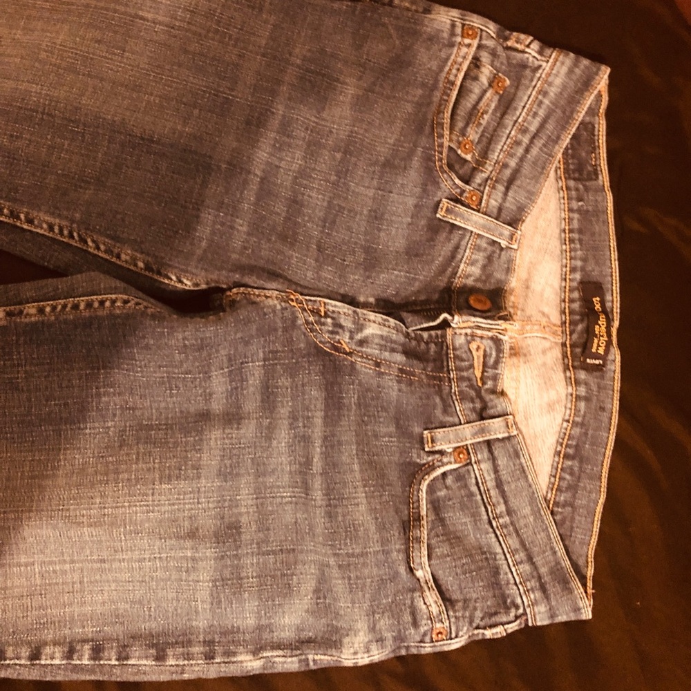 Levi jeans